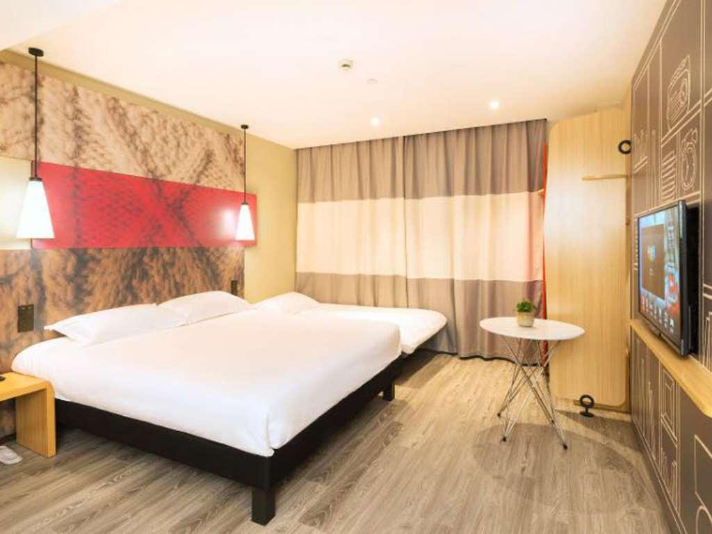 Ibis Shanghai New Hongqiao Quarto foto