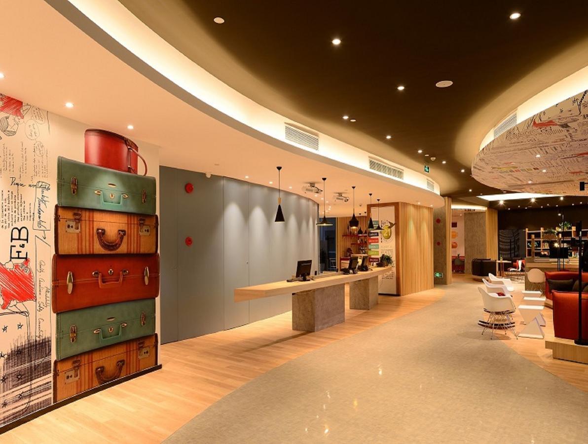 Ibis Shanghai New Hongqiao Exterior foto